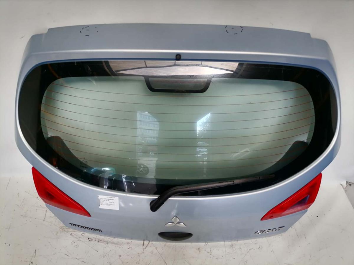 Mitsubishi Colt Z30 original Heckklappe mit Heckscheibe Hellblaumetallic 3-T&uuml;rer Bj.2007